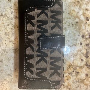 Michael Kors wallet
